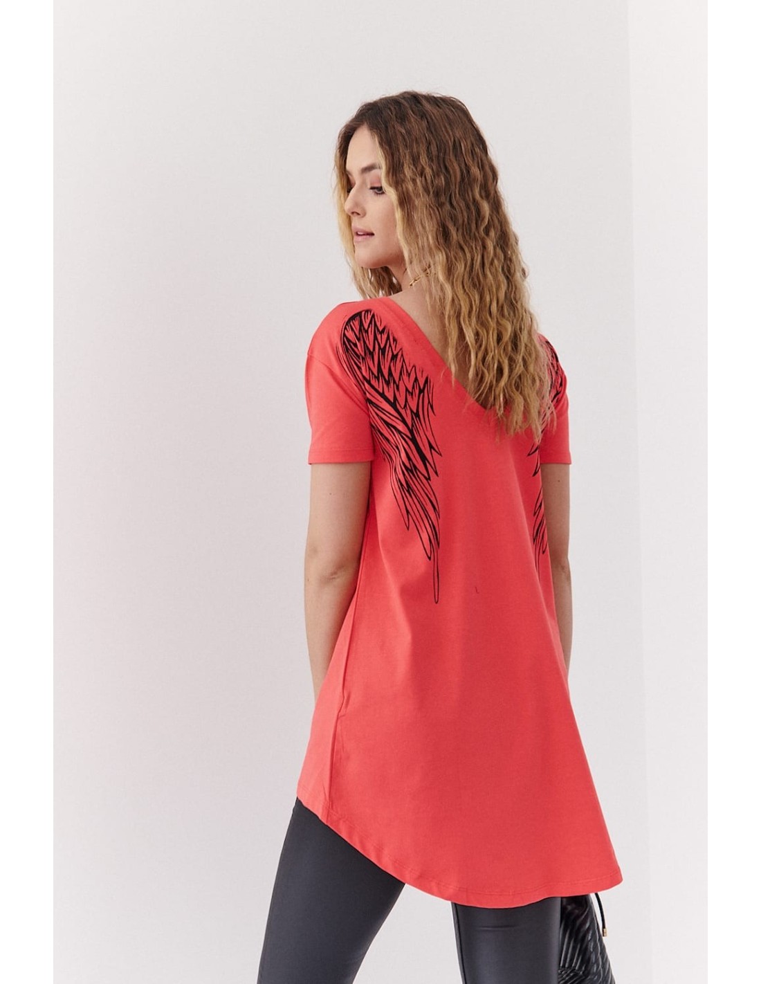 Asymmetric coral tunic with wings on the back 3321 - Online store - Boutique